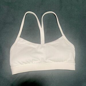 Lululemon Flow Y Bra Nulu in Bone